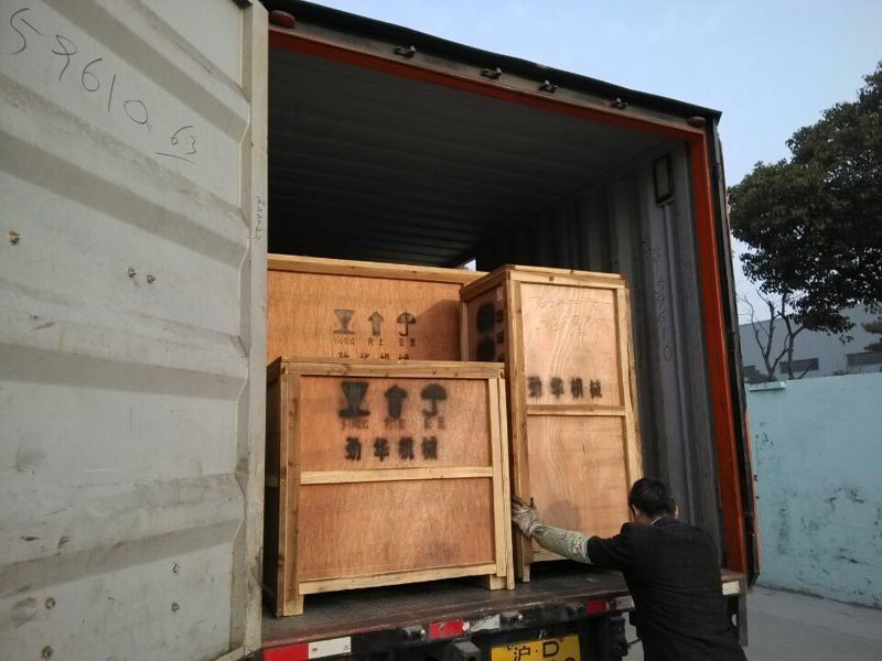 勁華月餅機(jī)發(fā)貨場(chǎng)景