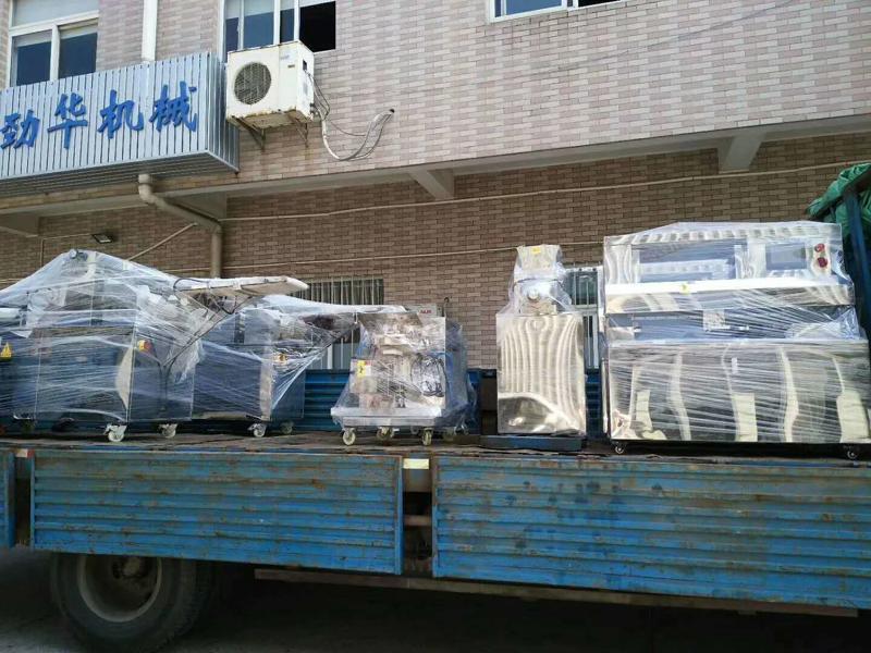 勁華月餅機(jī)發(fā)貨場(chǎng)景
